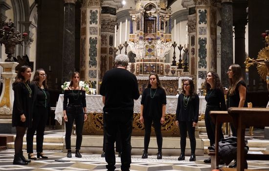 2_Menura Vocal Ensemble - Italie - photo page web