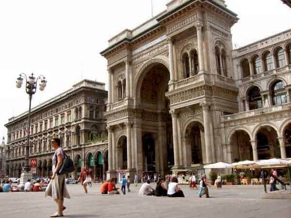 Festival chorale en centre-ville. Association organisant des festivals de chorales en France et en Europe.
