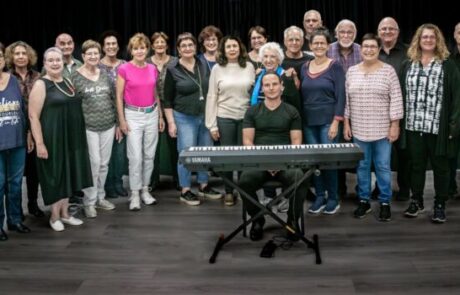 Jeans-pic-Casual-550×350